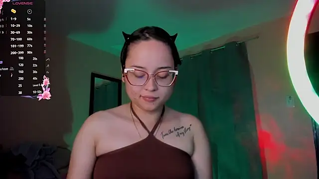 shantalc3rezo online show from March 2026 08:26:02 PM