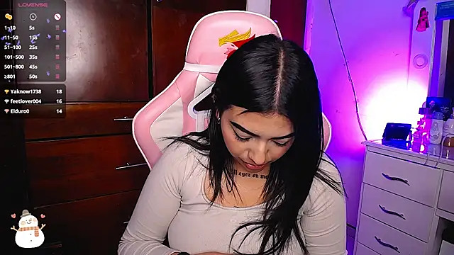 Snapshot of eva_six chatting on February 2025 08:31:02 AM eva six online show from February 2025 08:31:02 AM