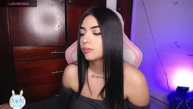 Snapshot of eva_six chatting on September 2025 05:34:02 PM eva six online show from September 2025 05:34:02 PM