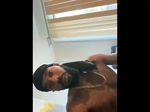 fulsome change223 online show from October 2025 09:35:02 PM