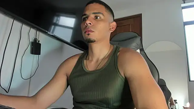 joss 111 online show from November 2025 12:38:01 PM