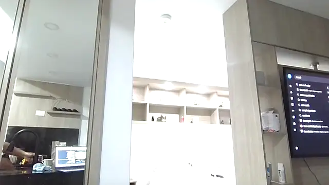 megan-hotxx online show from October 2025 03:50:01 AM