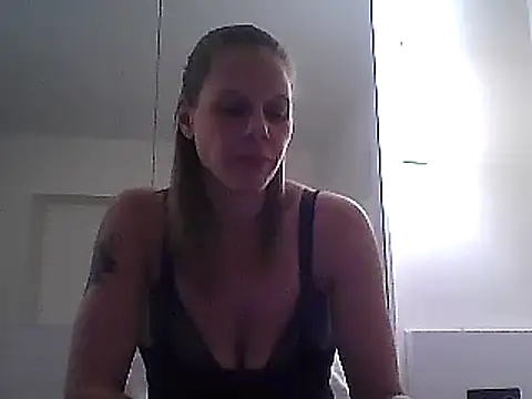 Snapshot of WildScorpio86 chatting on February 2025 05:15:01 PM WildScorpio86 online show from February 2025 05:15:01 PM