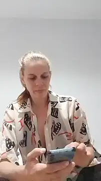 WildScorpio86 online show from April 2026 11:57:02 AM