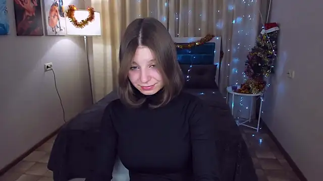 Snapshot of RinaMoore chatting on January 2025 11:06:01 AM RinaMoore online show from January 2025 11:06:01 AM