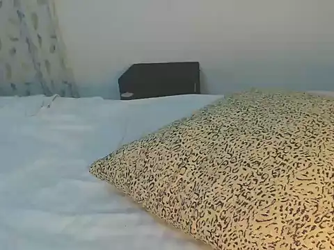 wetmypants online show from October 2025 08:45:02 AM