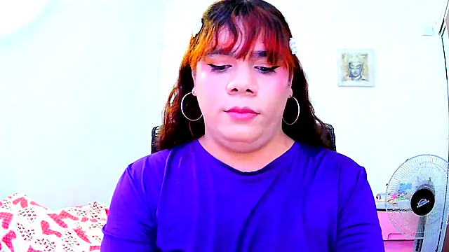 Snapshot of Violetacam_05 chatting on January 2026 08:05:02 AM Violetacam 05 online show from January 2026 08:05:02 AM