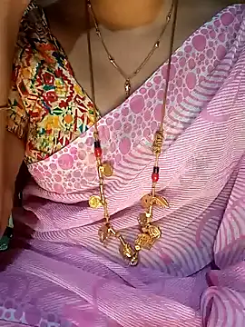 tuttifrutti17 online show from January 2025 05:06:01 PM