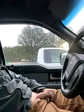 Snapshot of Themechanic420 chatting on December 2024 10:41:01 PM Themechanic420 online show from December 2024 10:41:01 PM