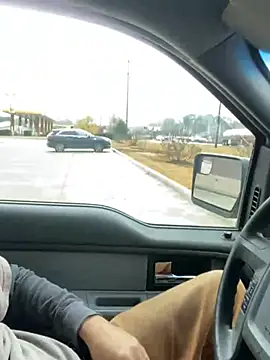 Snapshot of Themechanic420 chatting on December 2024 04:38:01 PM Themechanic420 online show from December 2024 04:38:01 PM