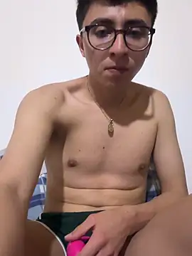 CamiRojas boy online show from April 2026 02:42:02 AM