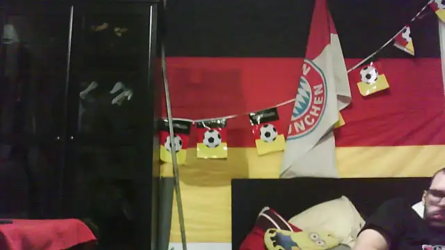 Die-geile-Sau online show from November 2025 03:01:02 PM