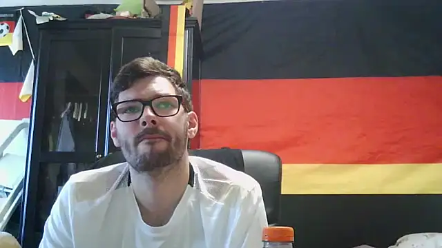 Die-geile-Sau online show from June 2026 04:49:01 PM