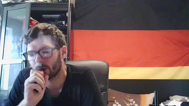 Die-geile-Sau online show from June 2026 01:09:02 PM