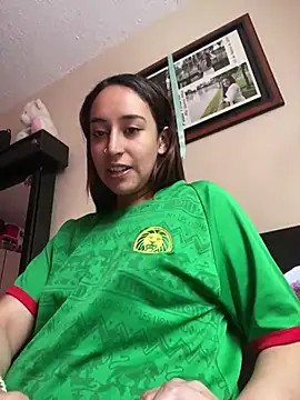 Snapshot of Vaiolet_a chatting on December 2024 08:57:02 PM Vaiolet a online show from December 2024 08:57:02 PM