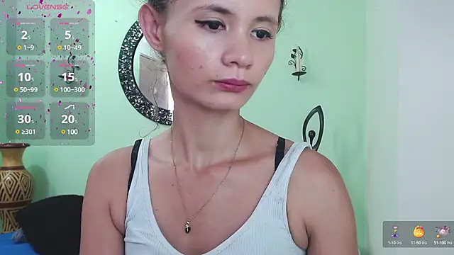 Snapshot of Sofia_Franco_ chatting on January 2025 07:08:01 PM Sofia Franco online show from January 2025 07:08:01 PM