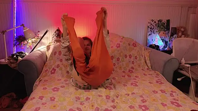 Frank Fraer online show from October 2025 09:03:02 PM