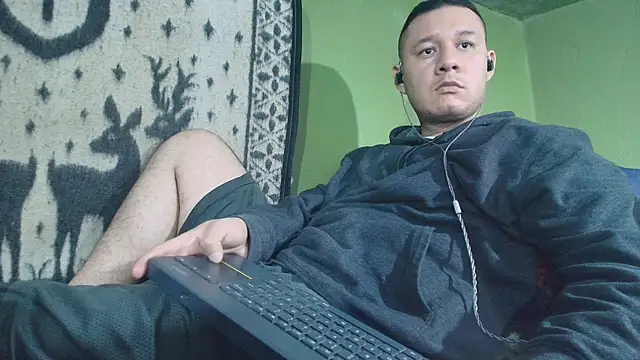 sweet cock28 online show from June 2026 03:12:01 PM