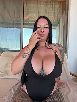 Mia-Bremer online show from June 2026 11:42:02 AM
