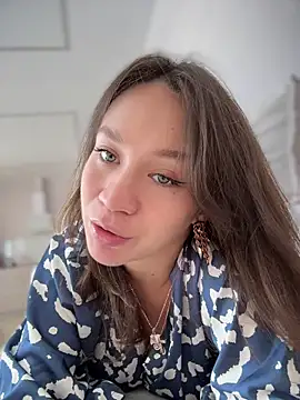 Snapshot of QuietNicole chatting on March 2026 04:51:02 AM QuietNicole online show from March 2026 04:51:02 AM