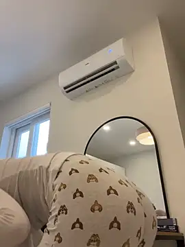 Cassycum online show from February 2025 10:40:02 AM