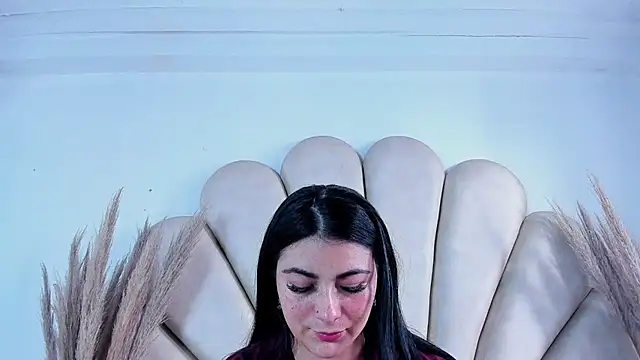 Natasha  Blue online show from October 2025 07:16:02 PM