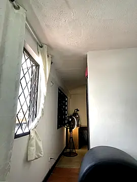 Natasha  Blue online show from October 2025 06:08:02 PM