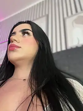 nicolette sweet  online show from March 2026 11:53:01 PM