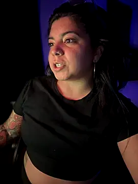 kimmiakiss22 online show from November 2025 01:15:01 AM