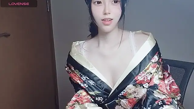 VaerySaenz online show from November 2025 03:39:02 AM