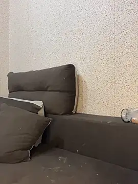 Julia beauty online show from November 2025 09:28:01 PM