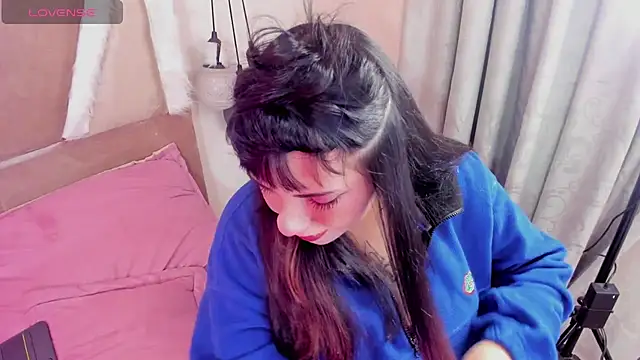 xhinata hyugax online show from March 2026 01:11:01 AM