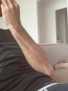 Snapshot of Fellix chatting on February 2025 11:47:02 AM Fellix online show from February 2025 11:47:02 AM