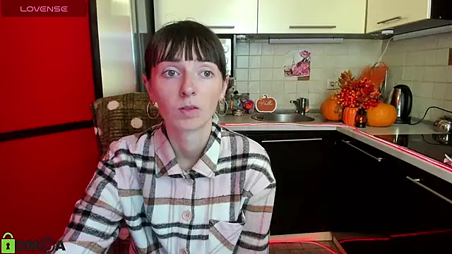 TayanaJons online show from October 2025 06:58:02 AM