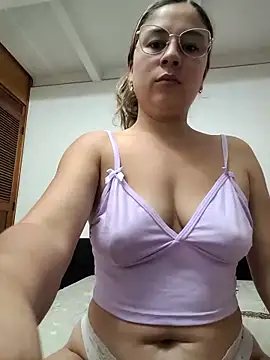 selena gomez2 online show from April 2026 02:04:02 AM