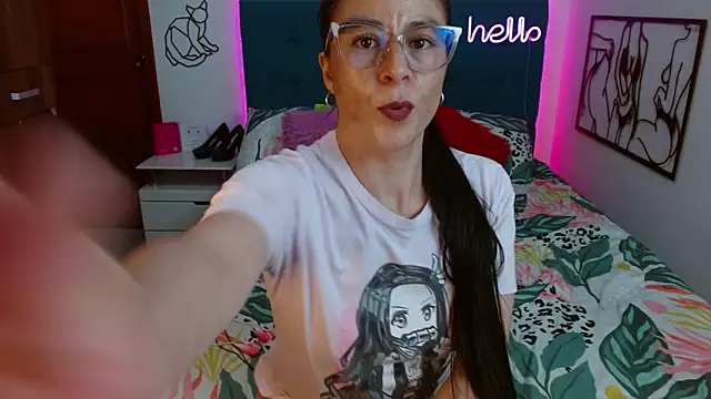 Snapshot of antonella_sweet33 chatting on October 2025 09:24:01 PM antonella sweet33 online show from October 2025 09:24:01 PM