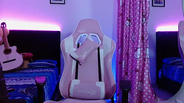 Dakota bumm online show from March 2026 02:30:02 AM