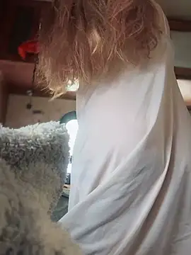 GoldenFlameGoddess online show from March 2025 06:01:02 PM