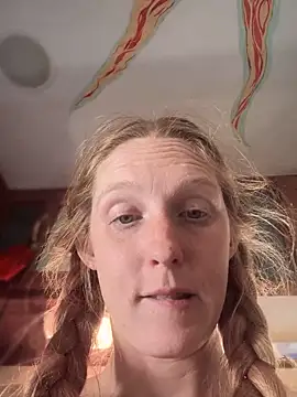 GoldenFlameGoddess online show from March 2025 10:16:01 PM