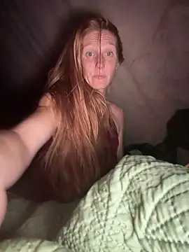 GoldenFlameGoddess online show from November 2025 01:38:01 AM