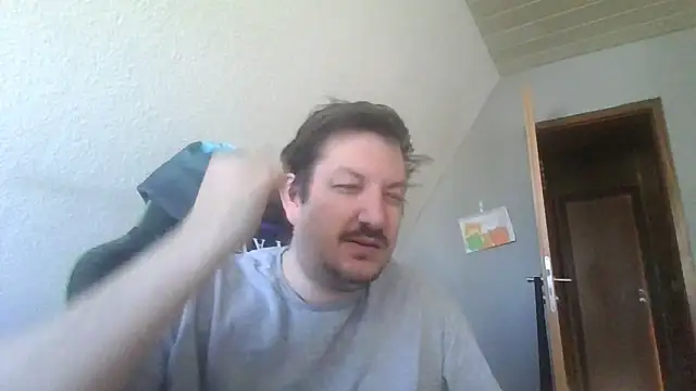 Golffahrer1982 online show from March 2026 08:32:02 AM