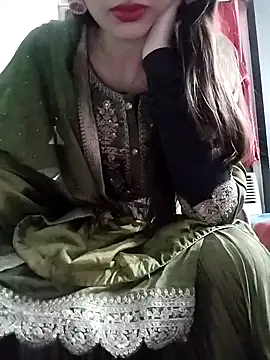 Snapshot of Noor_Darliing chatting on April 2026 03:17:01 PM Noor Darliing online show from April 2026 03:17:01 PM