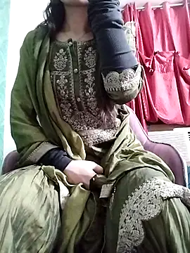 Snapshot of Noor_Darliing chatting on May 2026 03:29:02 PM Noor Darliing online show from May 2026 03:29:02 PM