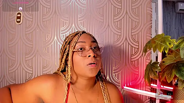 Snapshot of AmmyNoirr chatting on March 2025 12:55:02 PM AmmyNoirr online show from March 2025 12:55:02 PM
