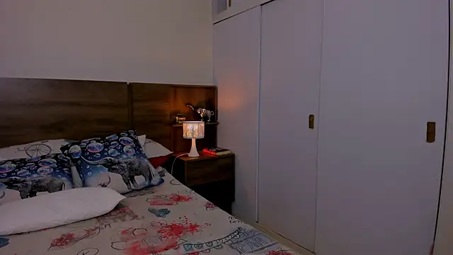 emily adams01 online show from December 2024 09:58:02 PM