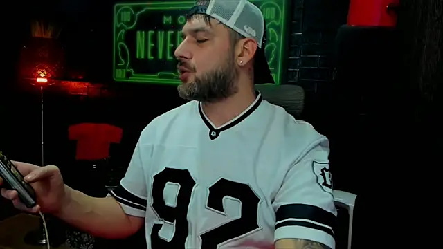 LexXHardy online show from February 2025 05:39:02 PM