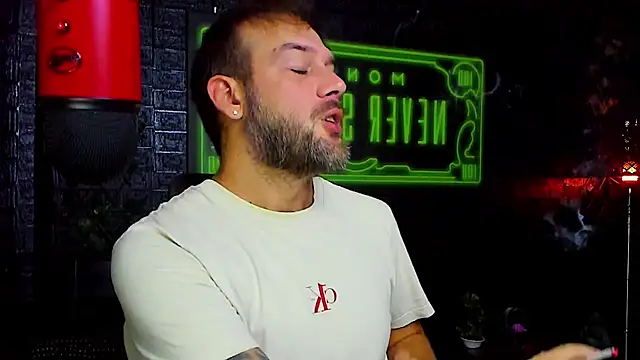 LexXHardy online show from September 2025 02:19:01 PM