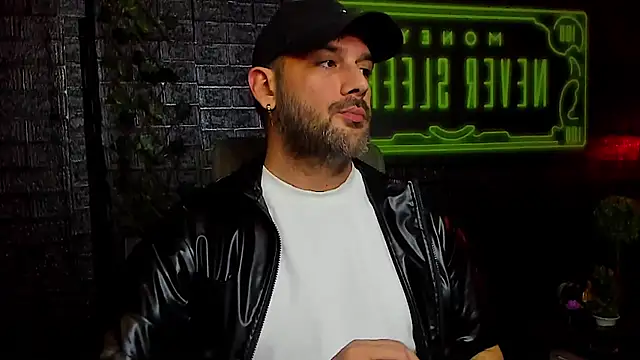 LexXHardy online show from January 2026 03:01:01 AM