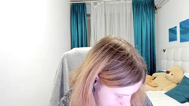 Kathlyn  Heath online show from November 2025 07:17:01 PM