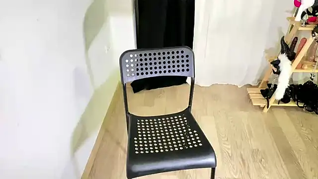 Nisha2708 online show from March 2025 09:26:01 PM